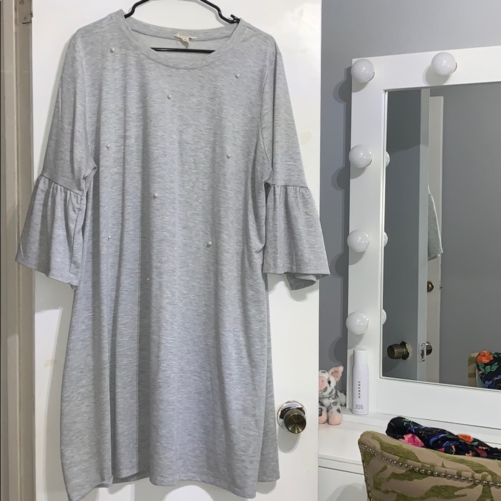 Como Blu sweater dress with Pearl details